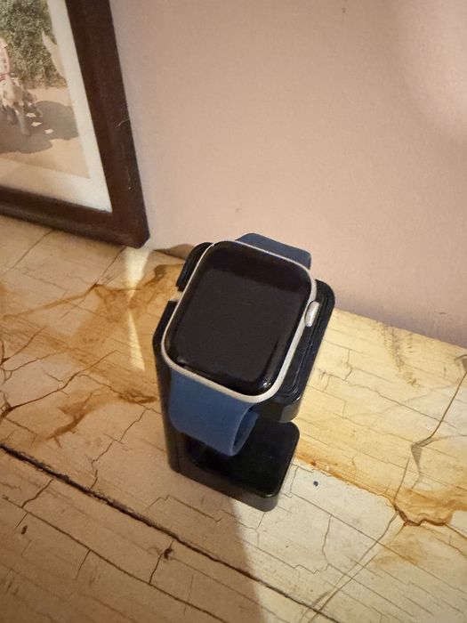 Vând Apple Watch SE 44 mm – stare impecabilă, ca nou
