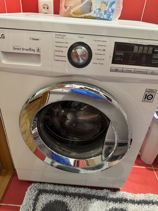 Продаю стиральную машину