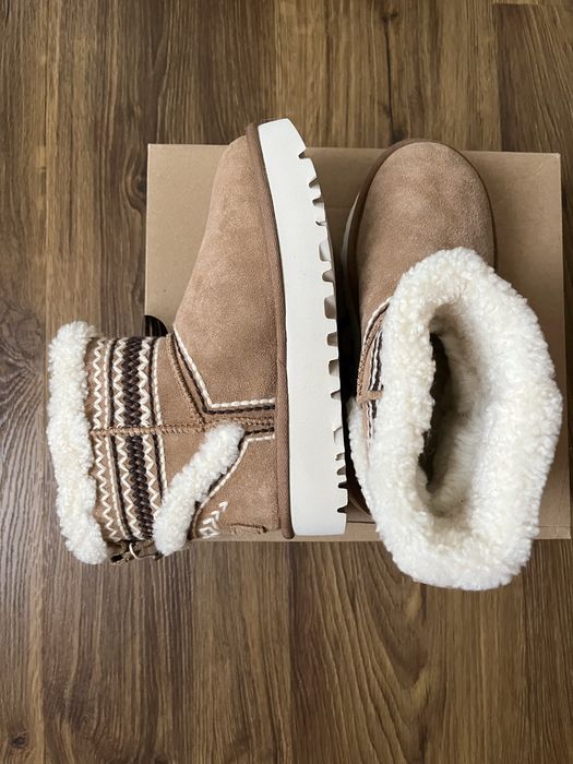 Ugg piele intoarsa
