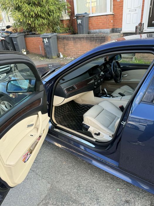 BMW e60 2.0d facelfit 2009 automat