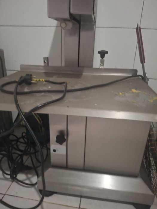 Костирезка почти новая