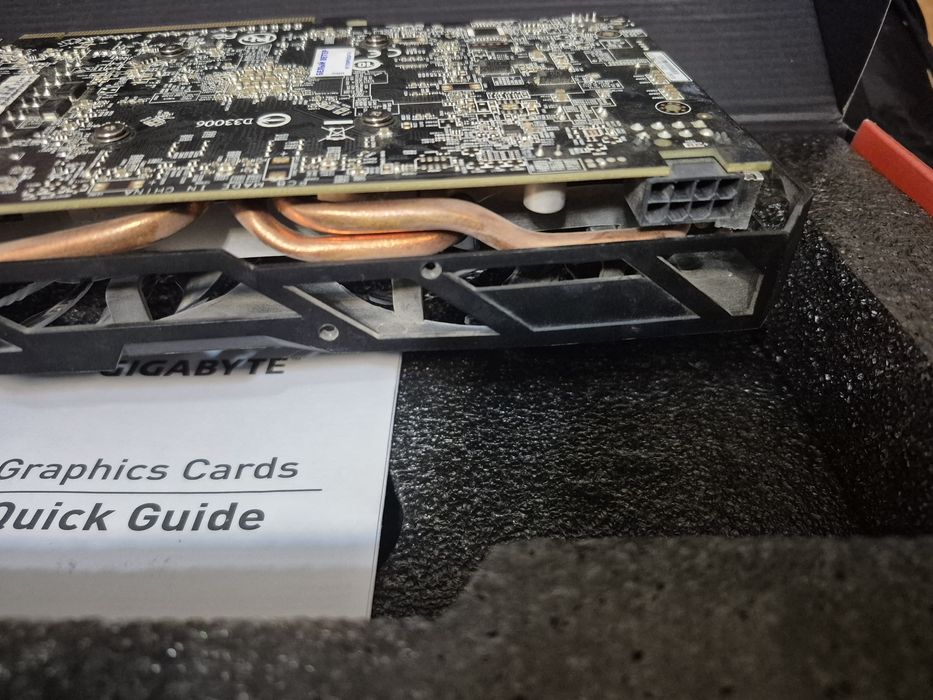 Продам gigabyte radeon rx 580