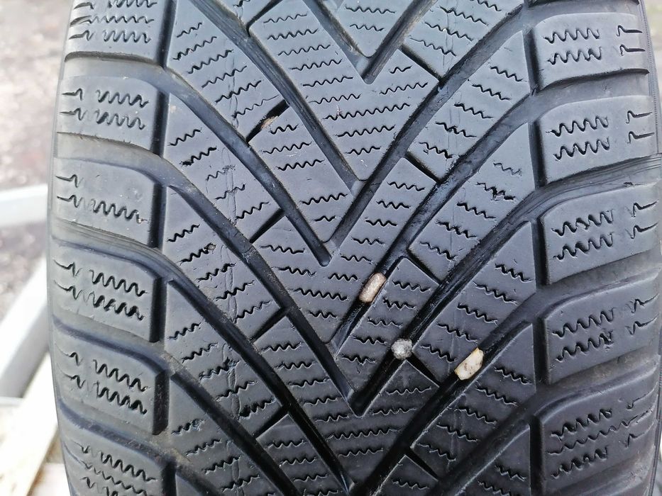 2 бр. Vredestein 205/60R16