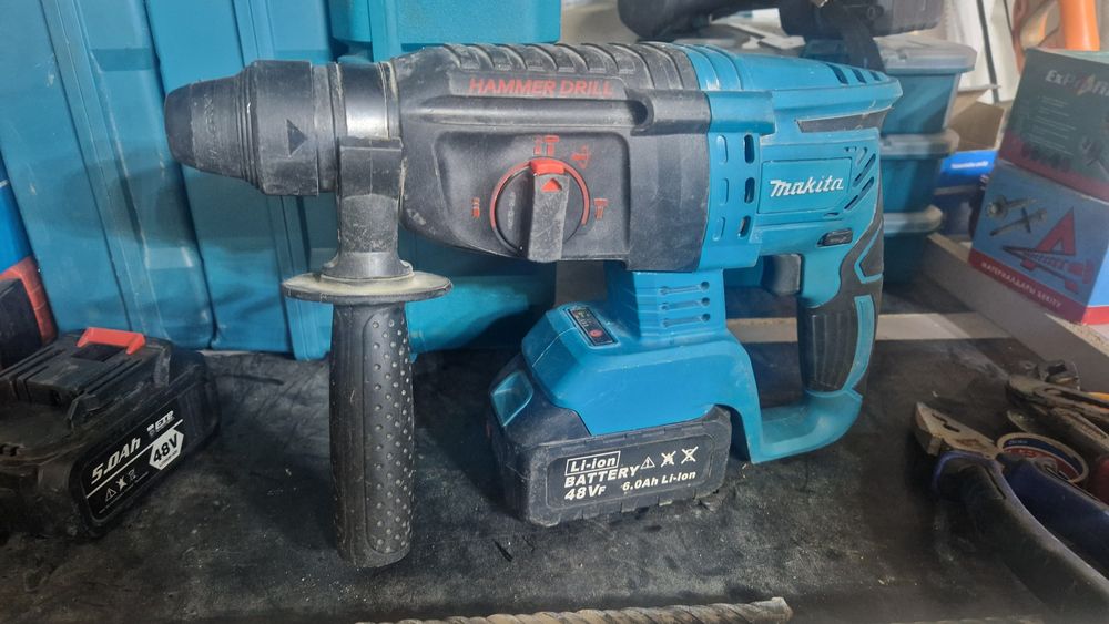 Дрель,перфоратор,шруповерт