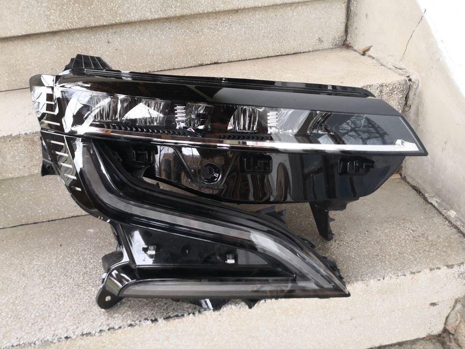 Фар Megane E-Tech FULL LED десен/Фар Рено Меган/Фар Renault Megane