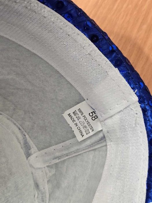 Шляпа и перчатки карнавальные