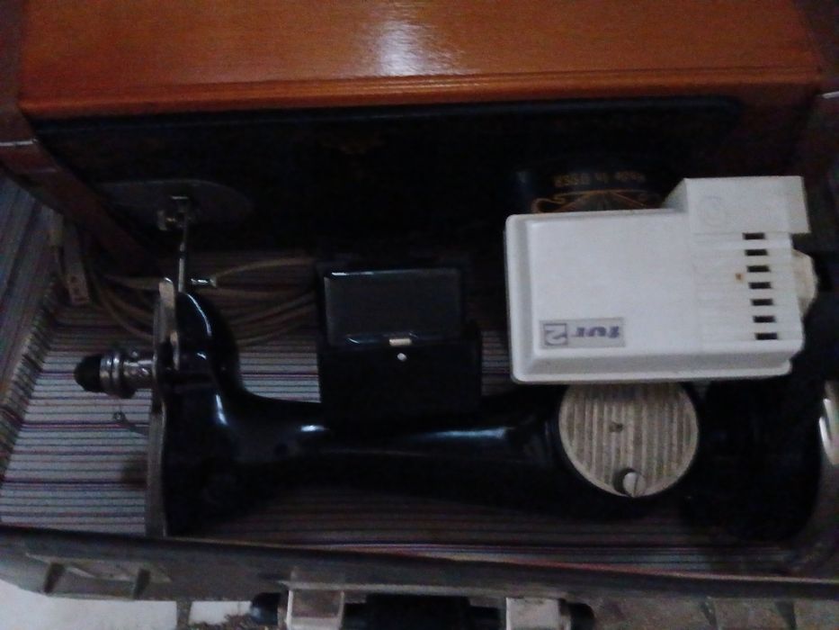 Стара шевна машина