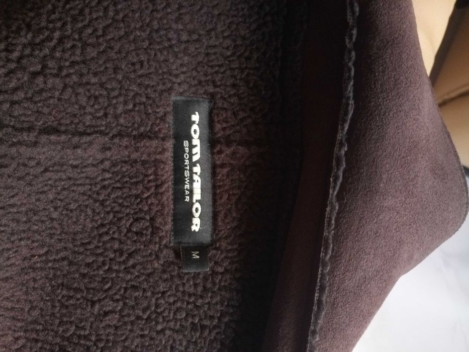 Продавам мъжко палто Том Тейлър