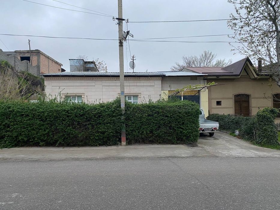 Продаётся дом на земле(хавли) 3.8 соток с 5 комнатами