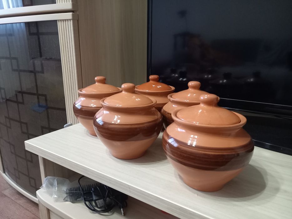 Горшочки новые 5 шт