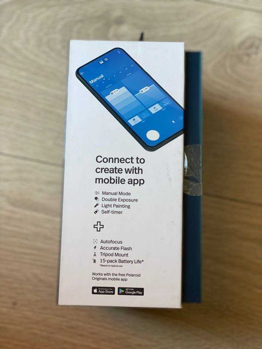 Фотоапарат за моментни снимки POLAROID NOW+ Bluetooth. Оригинална опаковка