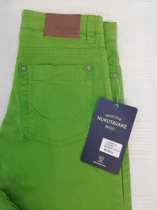 Нов детски панталон Mayoral, за момче на 8 години.