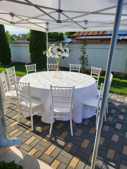 Cort/Inchiriez Cort/Pavilion/Inchiriez Pavilion/Inchiriez Pavilioane