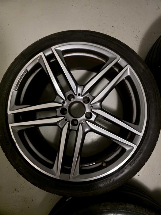 Оригинални Мерцедес AMG джанти с гуми 20 цола цола