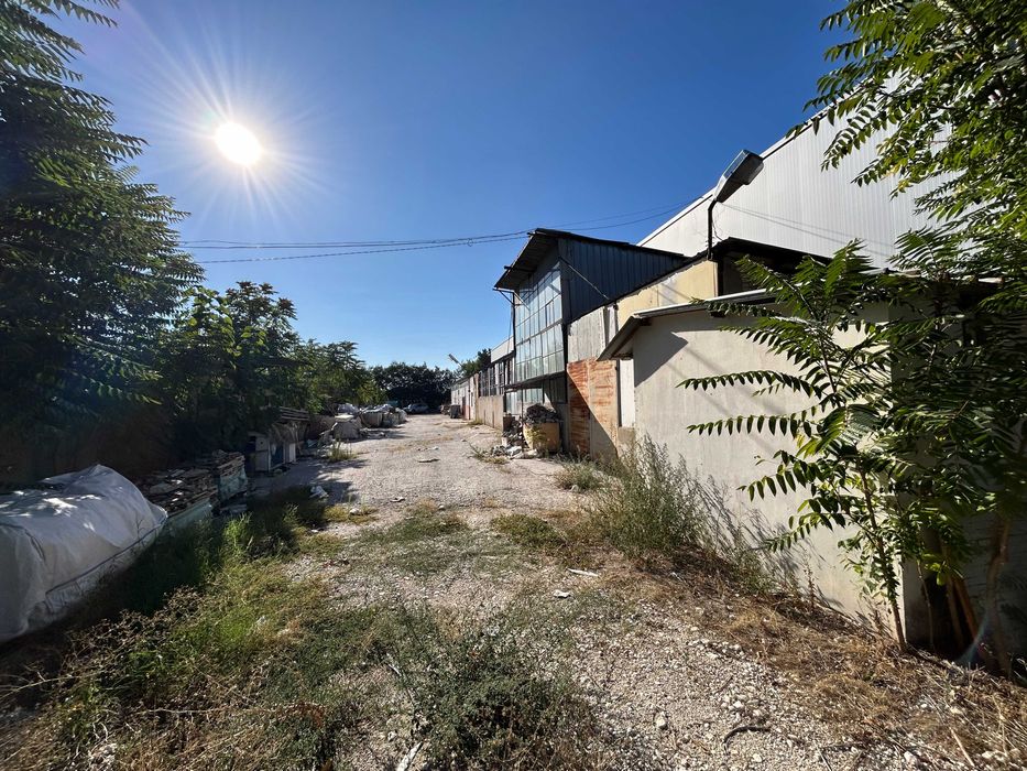 Продава се Склад в с. Царацово, Област Пловдив - 500 кв.м за 290 €/кв.м - Снимка #1