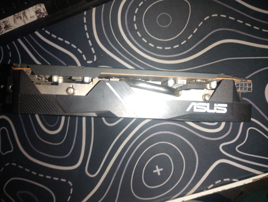 Видеокарта ASUS AMD Radeon RX5500XT