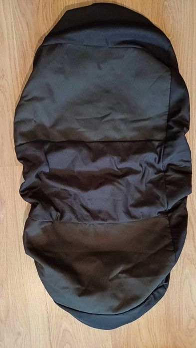 Set huse auto (scaune + bancheta + titiere)