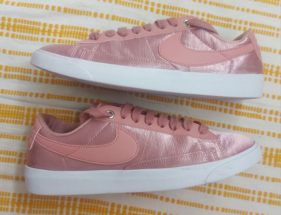 Маратонки NIKE 38 номер