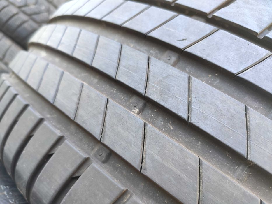 2бр Летни гуми 225 50 17 - Bridgestone - DOT 2024