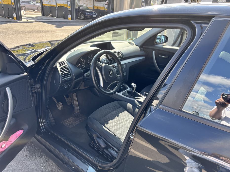 BMW 1 Series 2009 — imagine 4