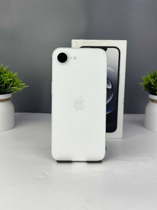 Apple iPhone 16e 128 GB, белый 70023а669