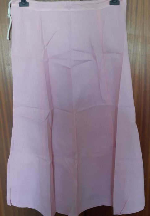 индийское сари розовое