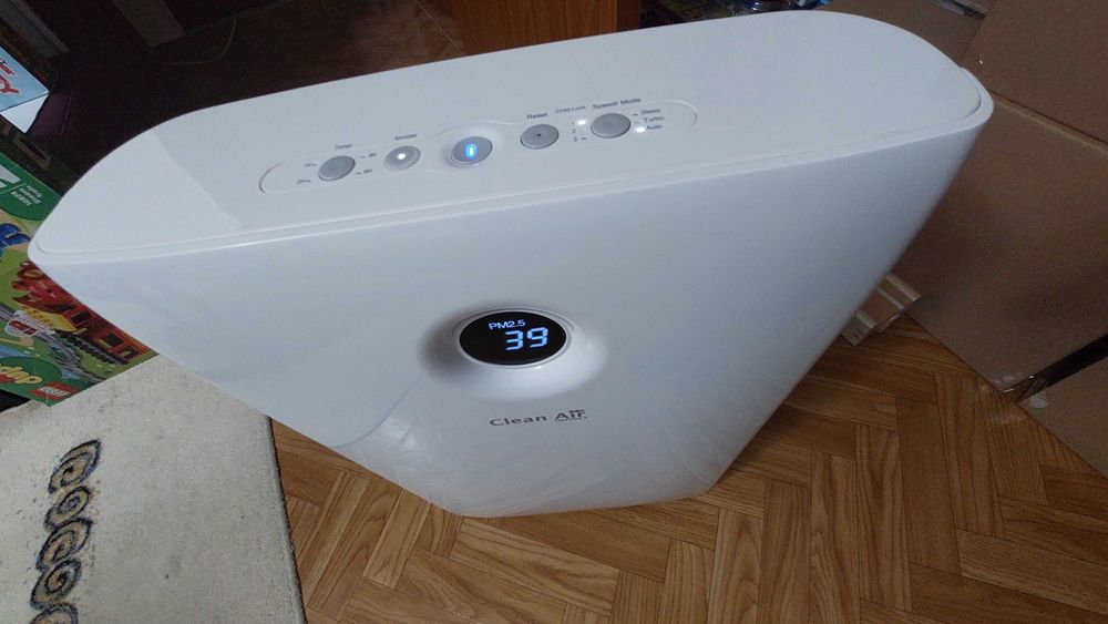 Purificator aer Clean Air Optima CA509D ca nou