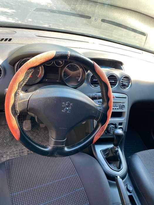 Piese  PEUGEOT 308  1.4 benzina din 2010 - 8rf