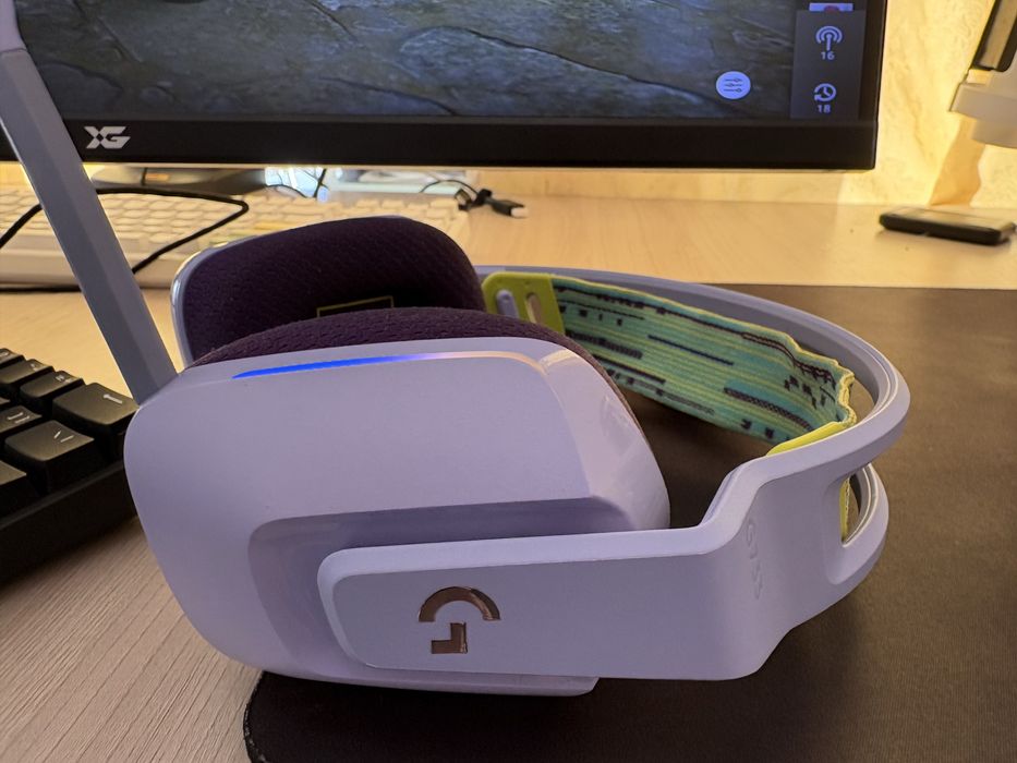 Наушники игровые Logitech G733