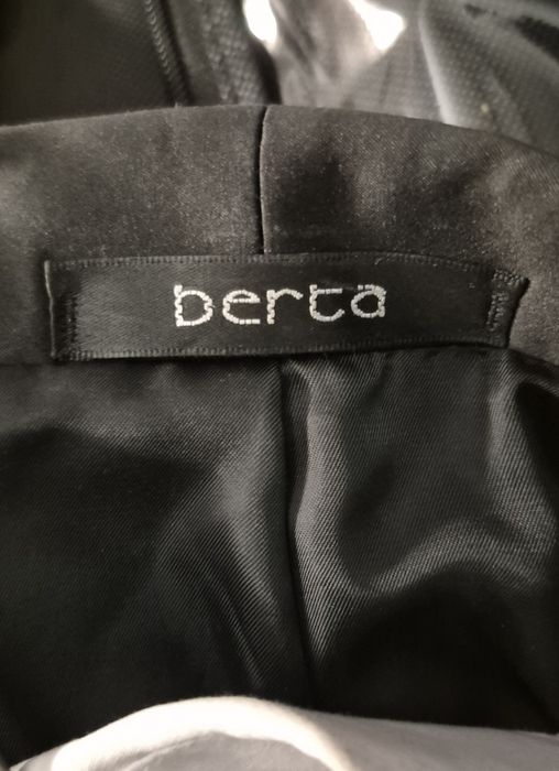 Продам смокинг на торжество