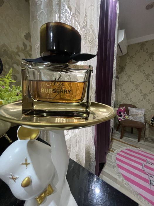 Burbery  парфюм