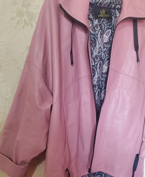 Куртка женская 54 размер экокожа