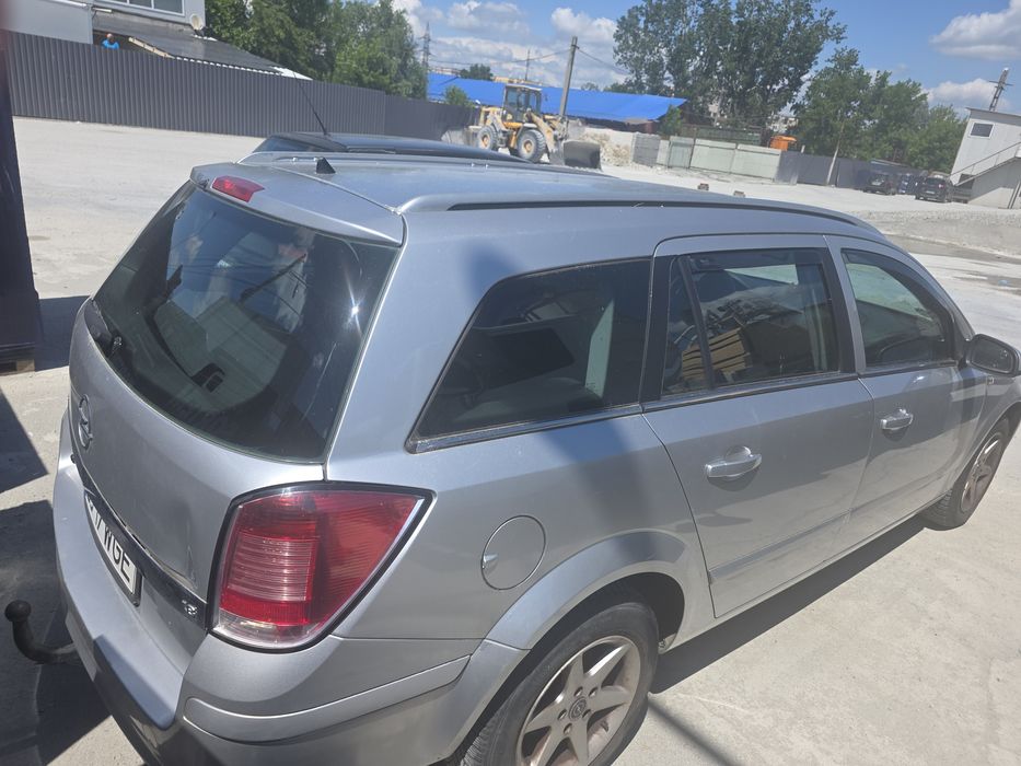 OPEL Astra 2005 — imagine 4