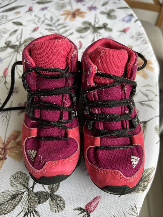 Adidas Terrex Goretex - 24