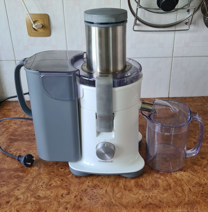 Продам соковыжималку