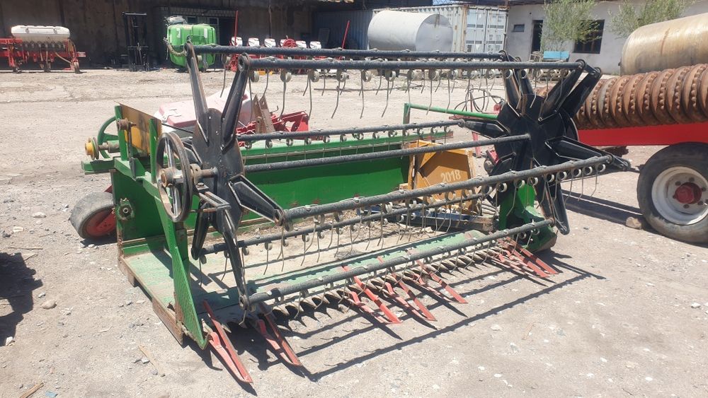 Мини жатка эни 2.5 м. Кчик трактор хам бўлади