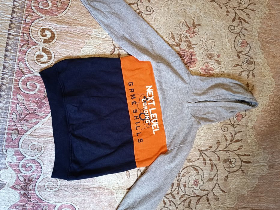 Bluza de vârsta de 12-14 ani