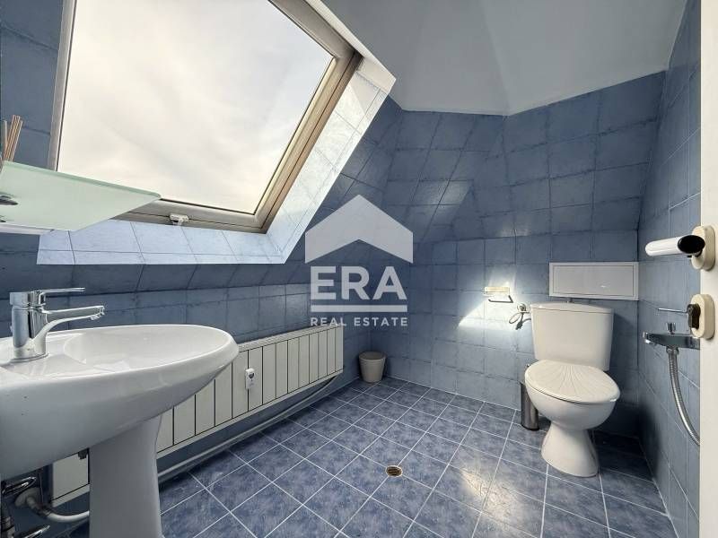 Дава се под наем Двустаен апартамент в София, Център - 70 кв.м за 847.62 € - Снимка #5