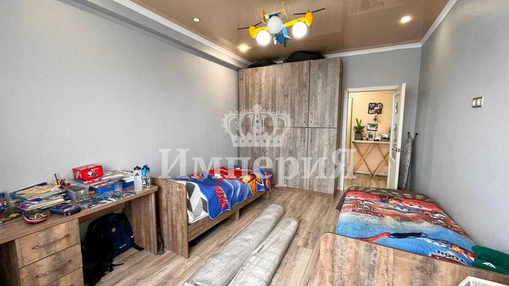 Продать квартира  Ришат Империя