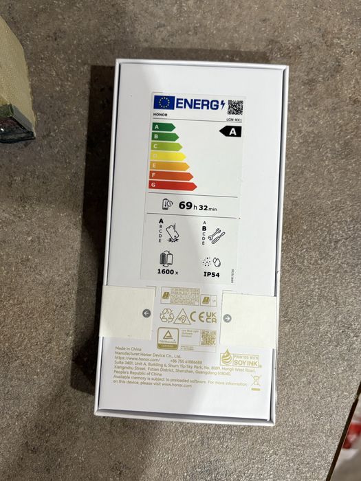 Смартфон Honor 400 smart