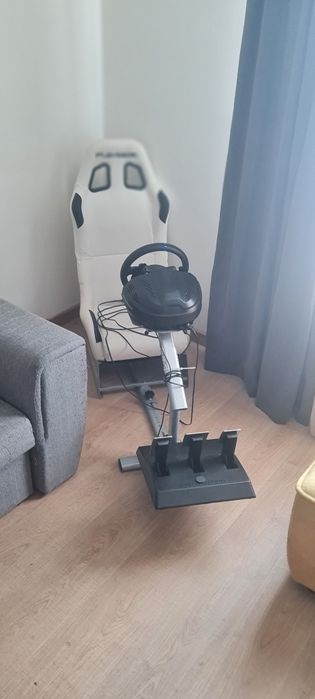 Volan trustmaster t300rs+playseat