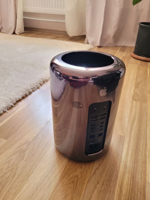 Mac Pro 2013 "Trash Can"