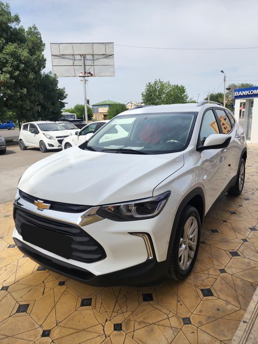 Tracker 2024 LTZ Plus
