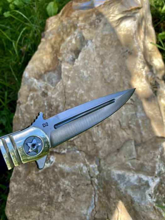 Cutit de vânătoare rusesc