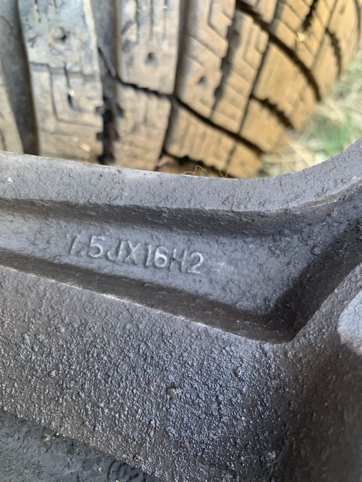 Джанти с гуми мерцедес Mercedes 5x112. 205/55R16