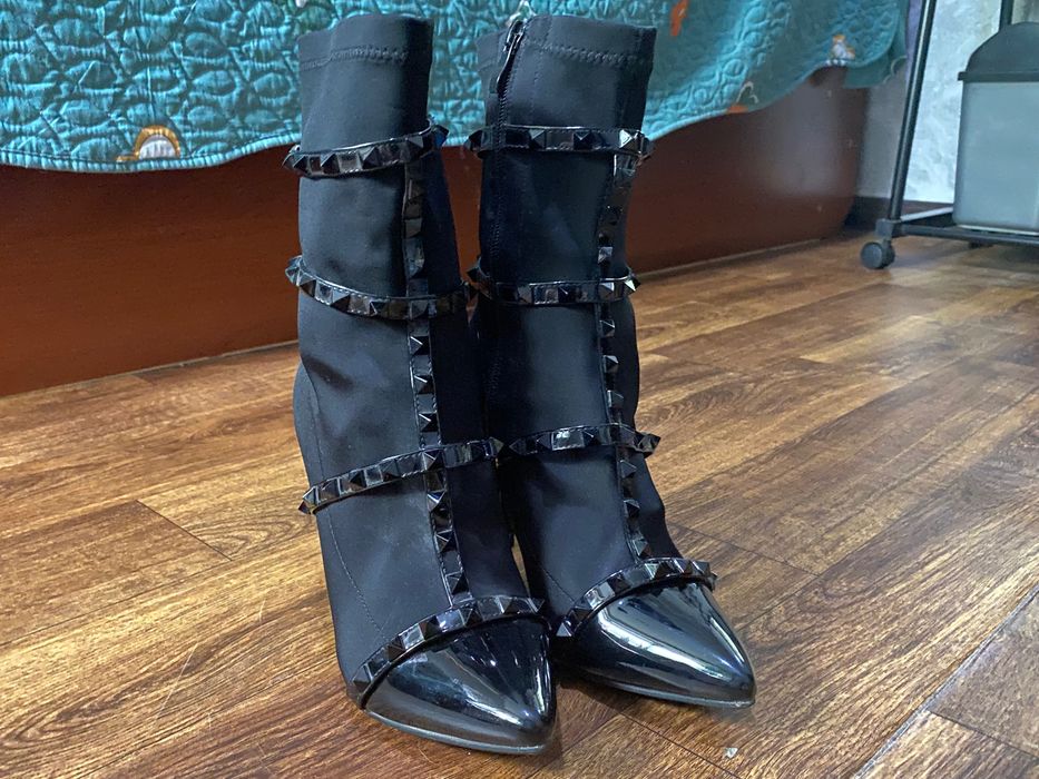 Интересные туфли на каблуке, 37 размер