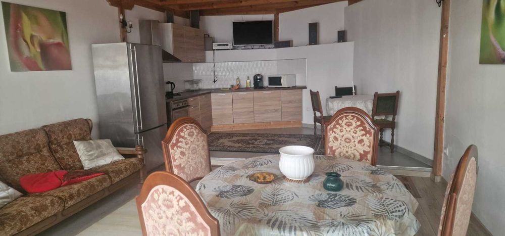 Къща за нощувки на 20м.от тракийска гробница Казанлък