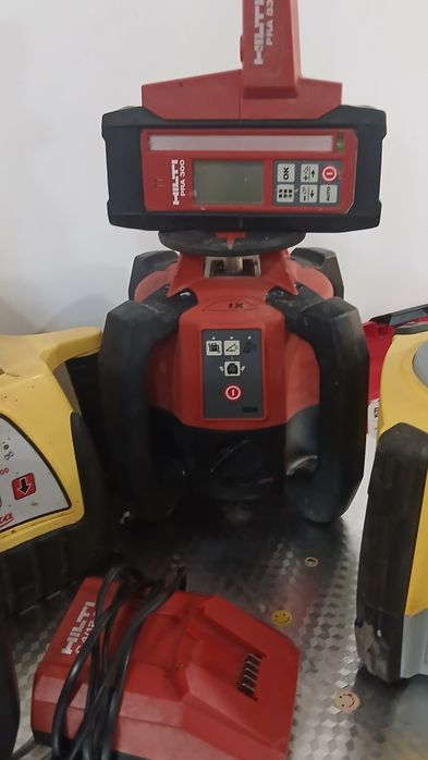 Nivele lasere hilti,leica,geomax