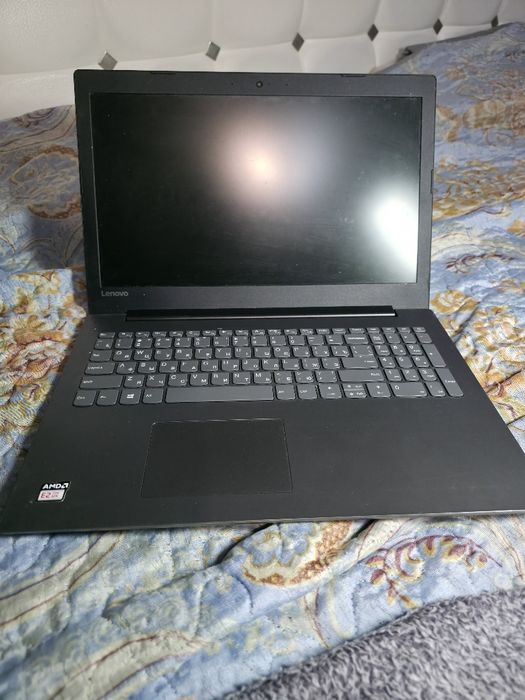 Продам ноутбук Lenovo торг