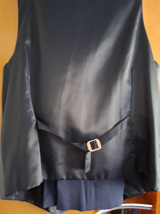 Vand costum barbatesc 3 piese